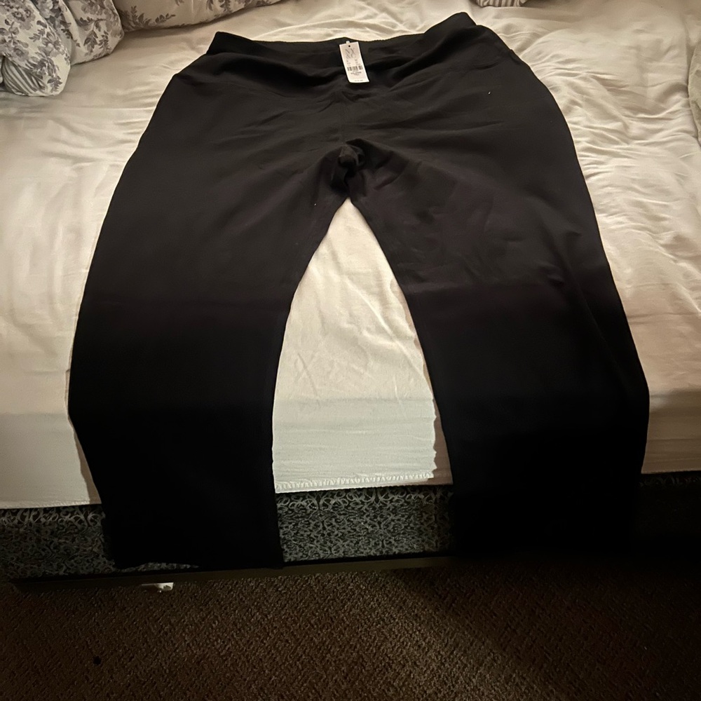 2 pairs New York and company yoga pants XXL Tall black